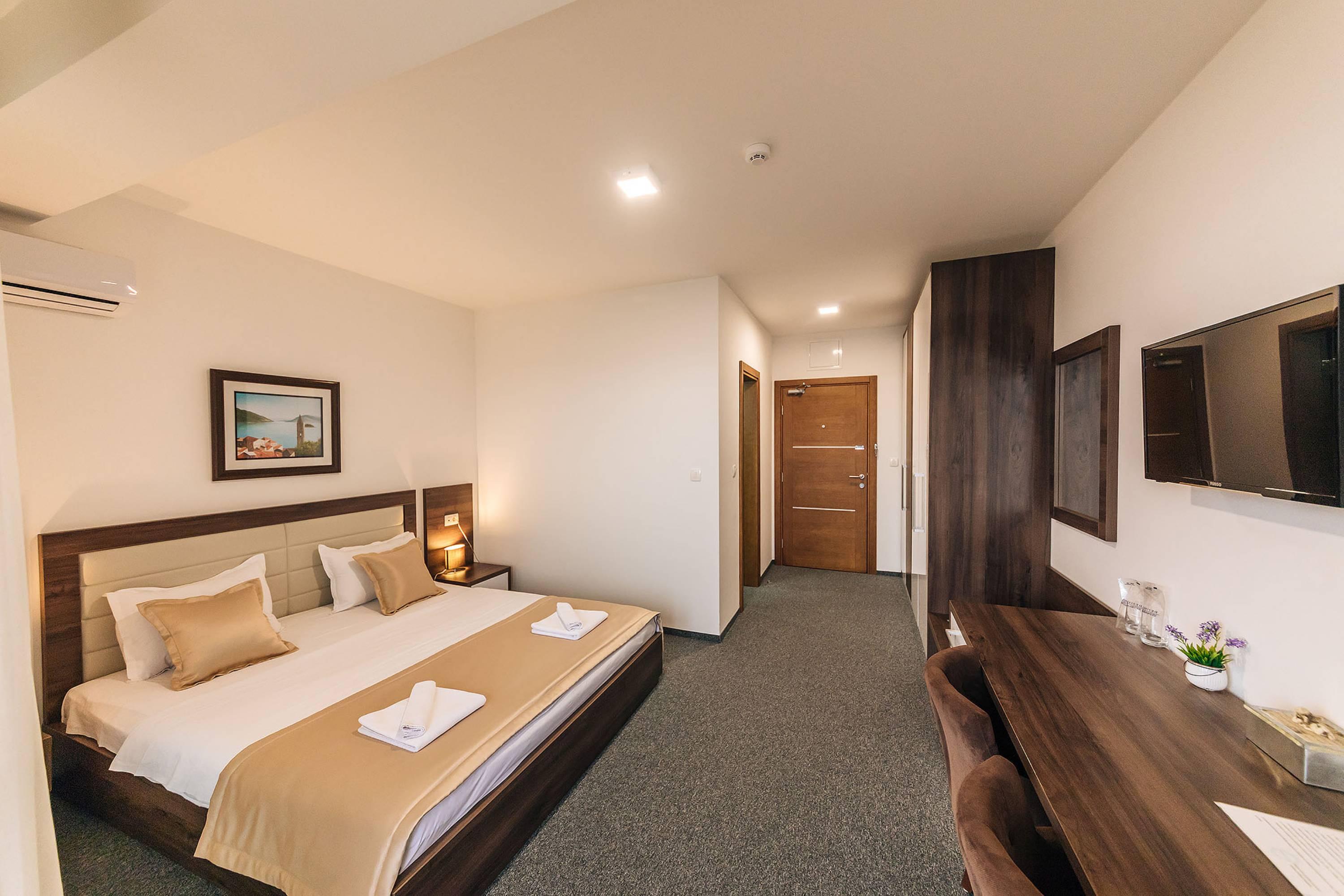 Hotel Sokoline Mandici Ngoại thất bức ảnh