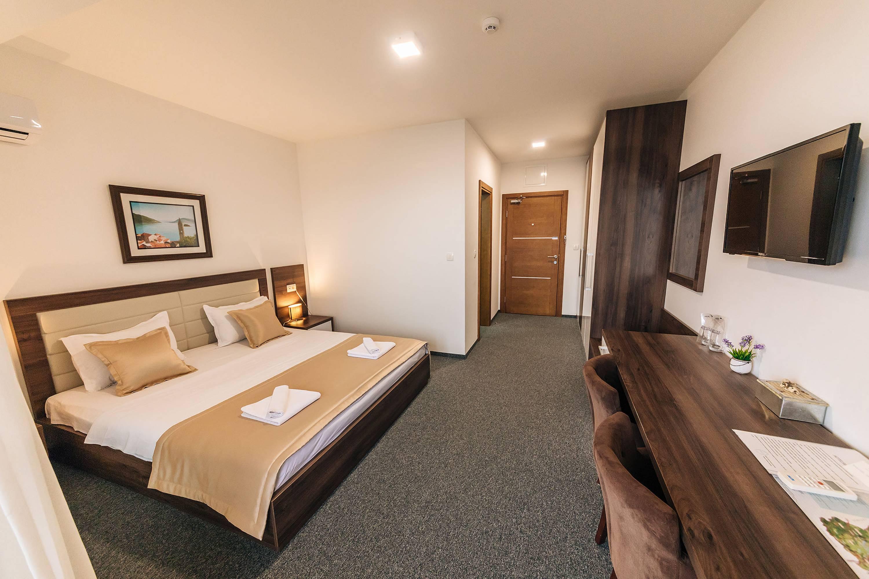 Hotel Sokoline Mandici Ngoại thất bức ảnh